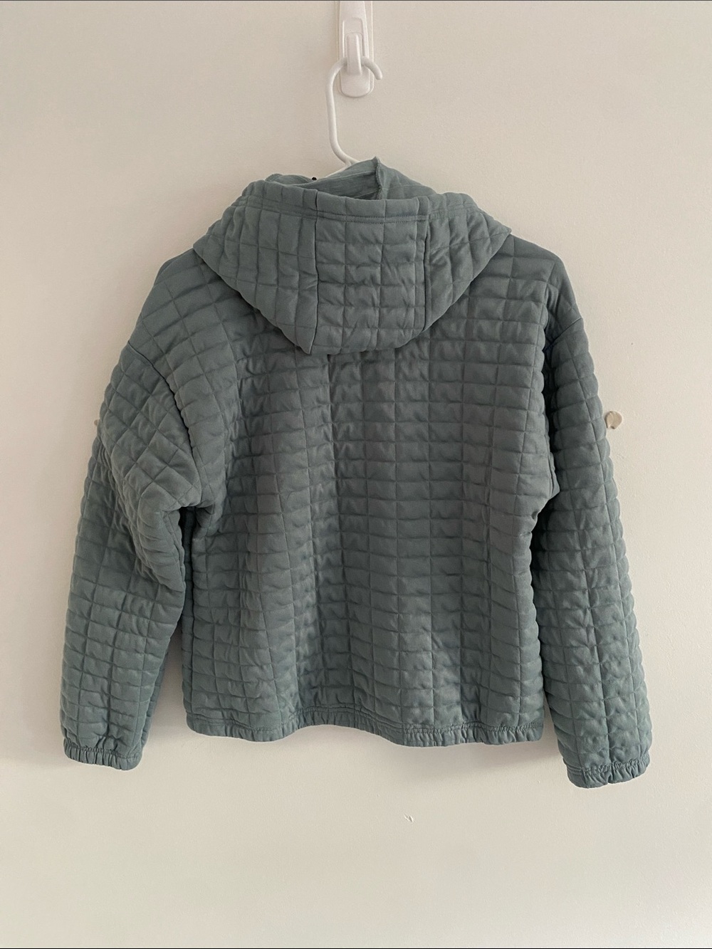 NWT Avalanche Outdoor Supply Lead Blue Jaquard Quilted Hoodie Size SMALL - Picture 5 of 11